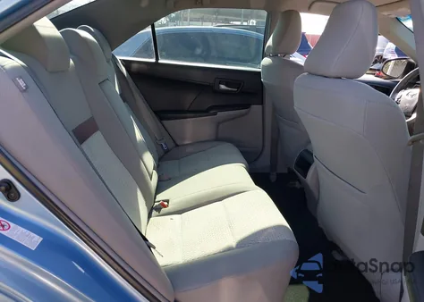 2012 Toyota Camry Le z USA, uszkodzony, nr VIN 4T4BF1FK1CR199189